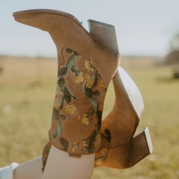 Golo Cactus Western Cowgirl Boots Size 7.5 - Picture 4 of 8